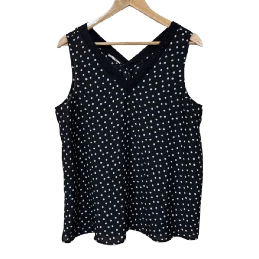 Maurices B/W Polkadot Tank Top Size L